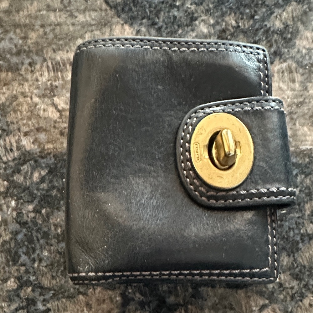 Coach Black Leather Card Holder with Gold Turnlock